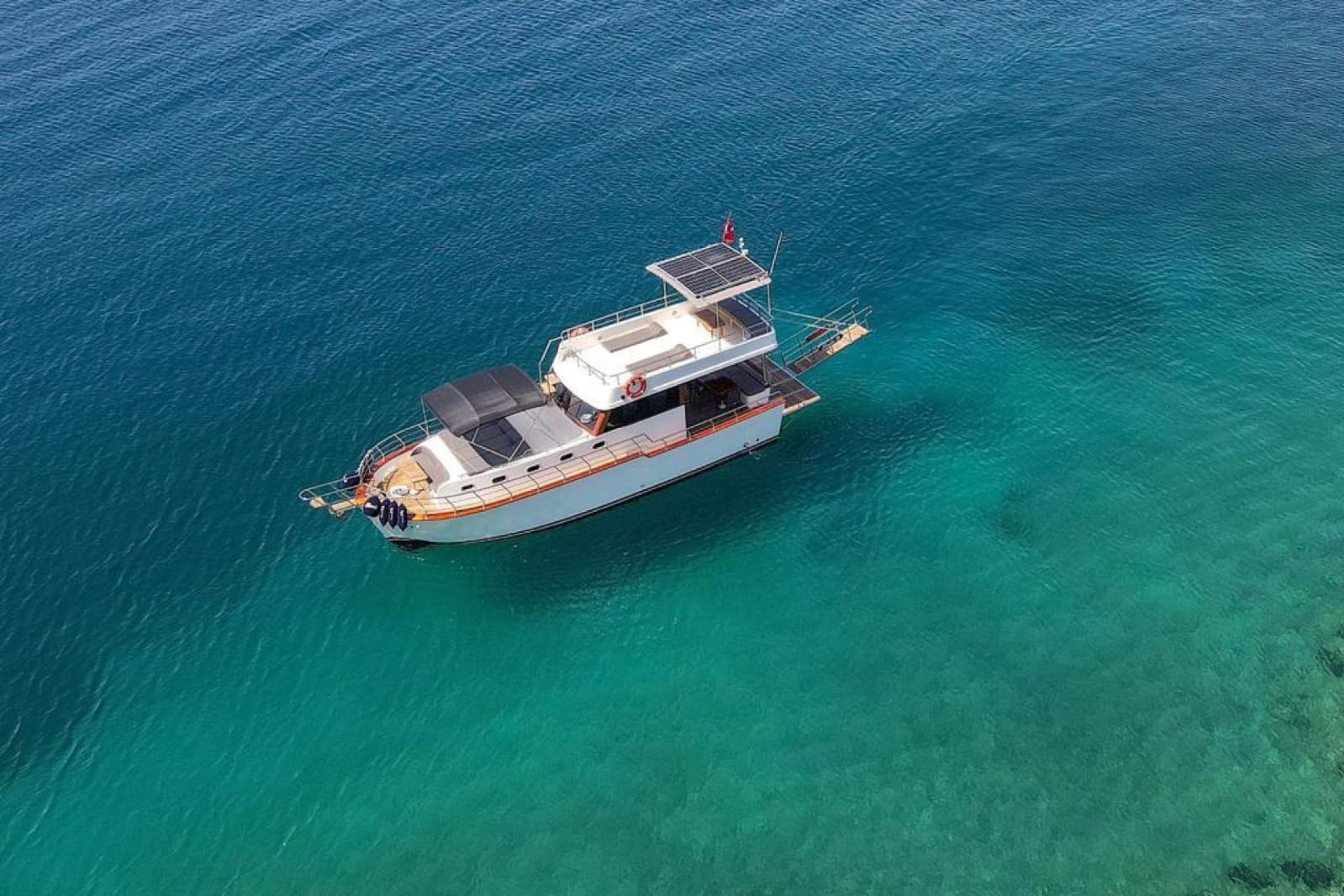 Trawler 13 Metre 2 Kabin